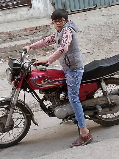 I want to sale united 125 2016 model engine condition is good