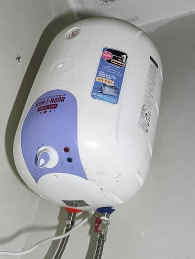 Boss Electric Geyser for sale