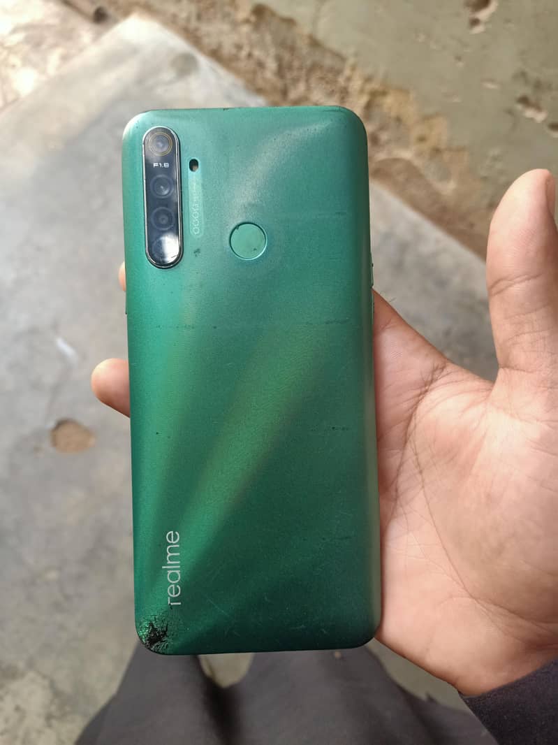 Realme 5i 1