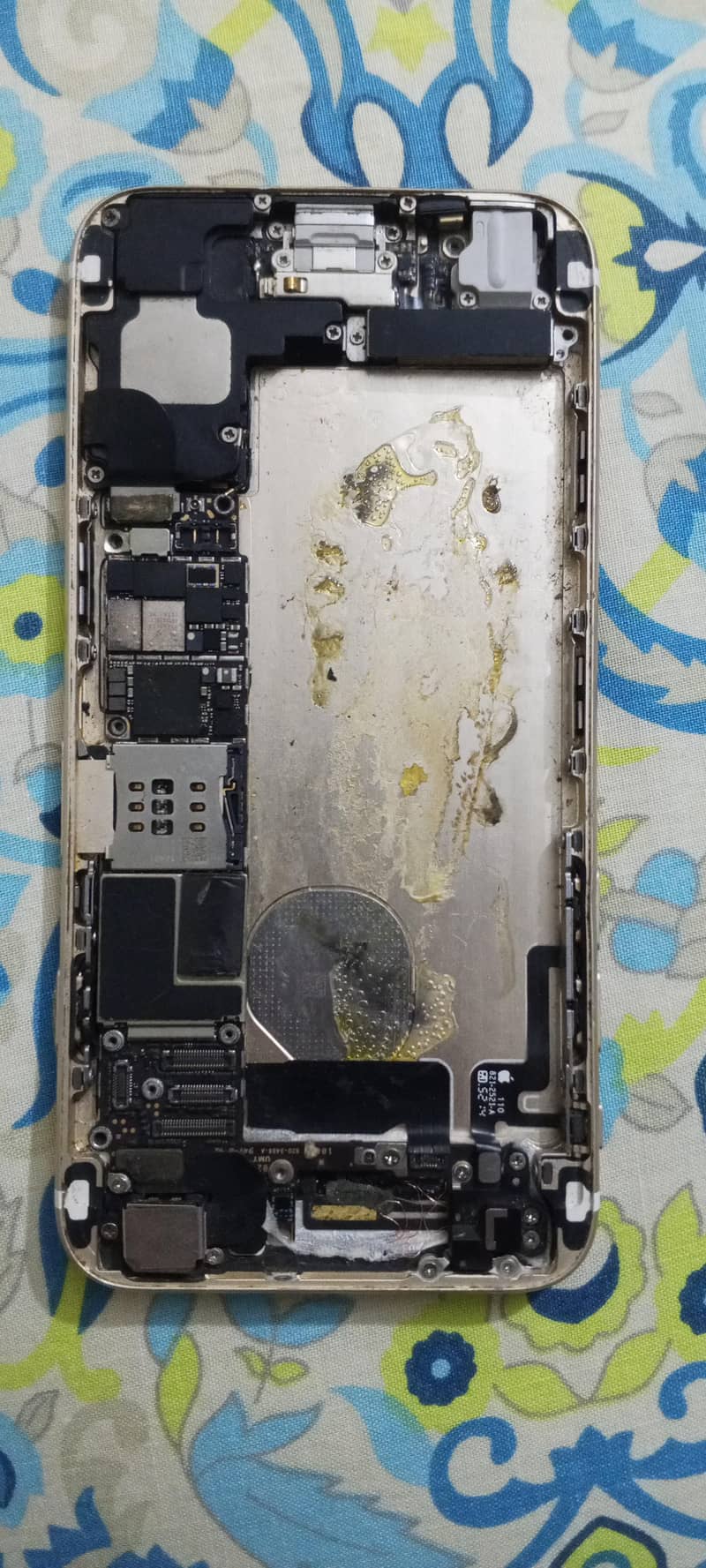 Apple iPhone 6 2