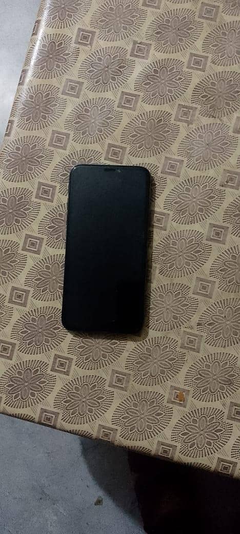 Apple iPhone X 1