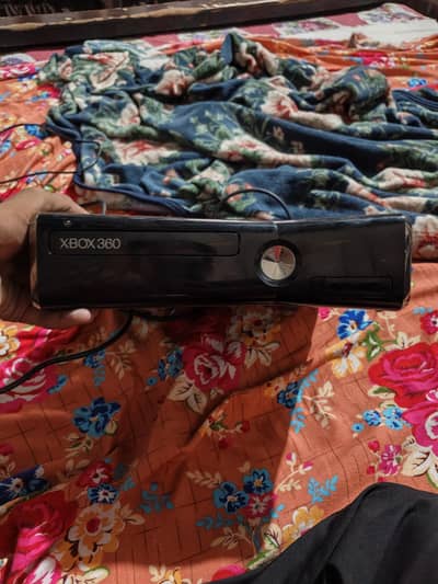 XBOX 360 SLIM 256 GB