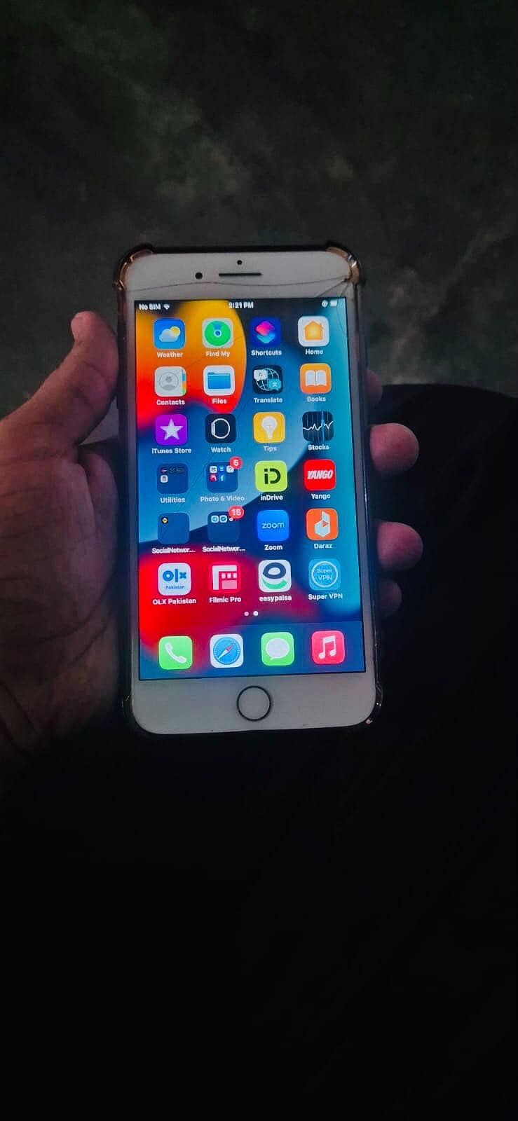Apple iPhone 7 Plus 1