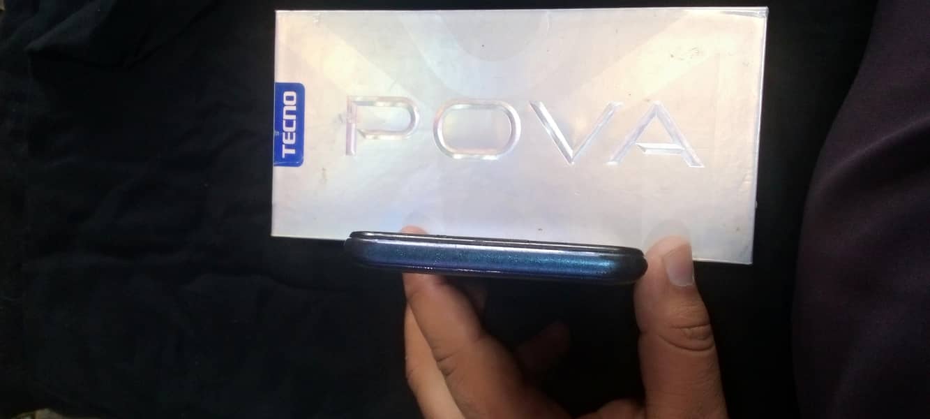 Tecno Pova 4