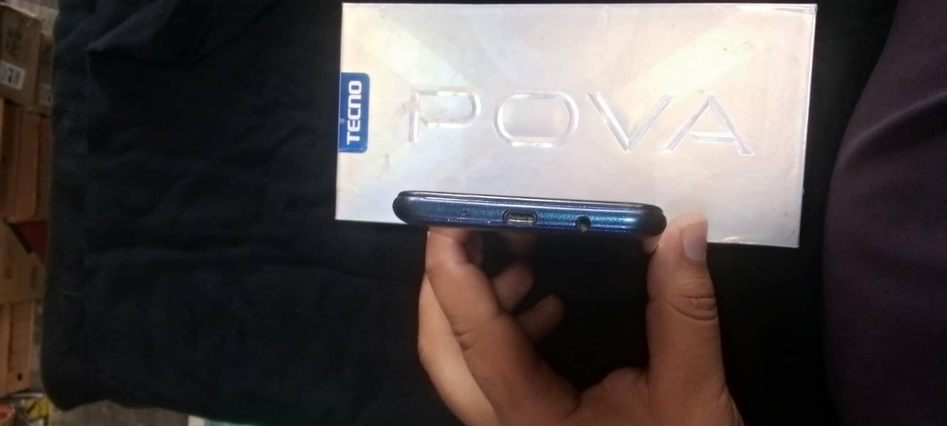 Tecno Pova 5