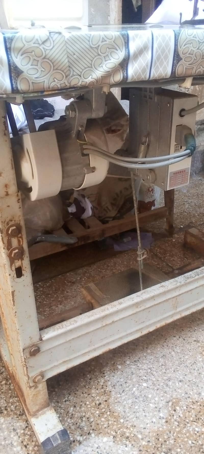 Zoje Sewing machine 1