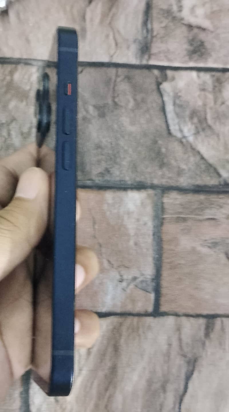 Apple iPhone 14 2