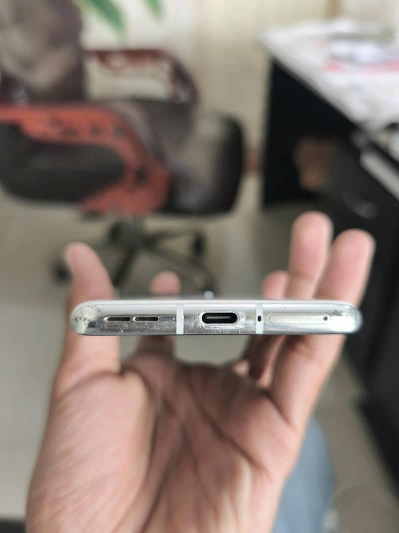 OnePlus 10 Pro 1