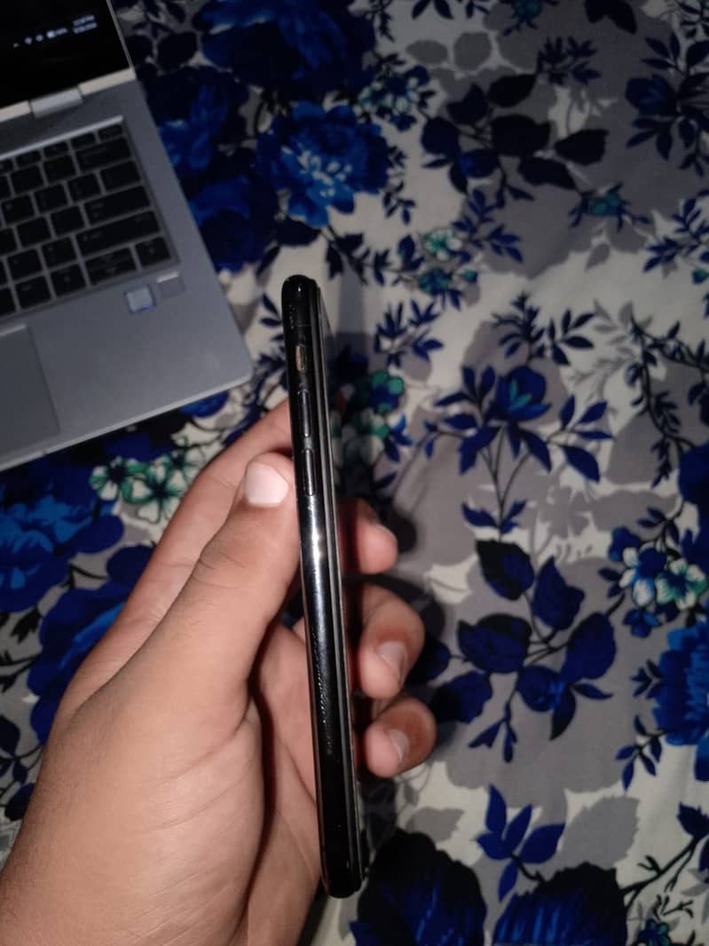 Apple iPhone X 8