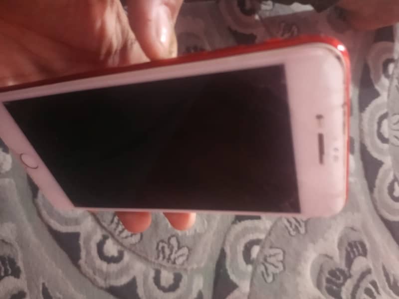 Apple iPhone 7 Plus 1