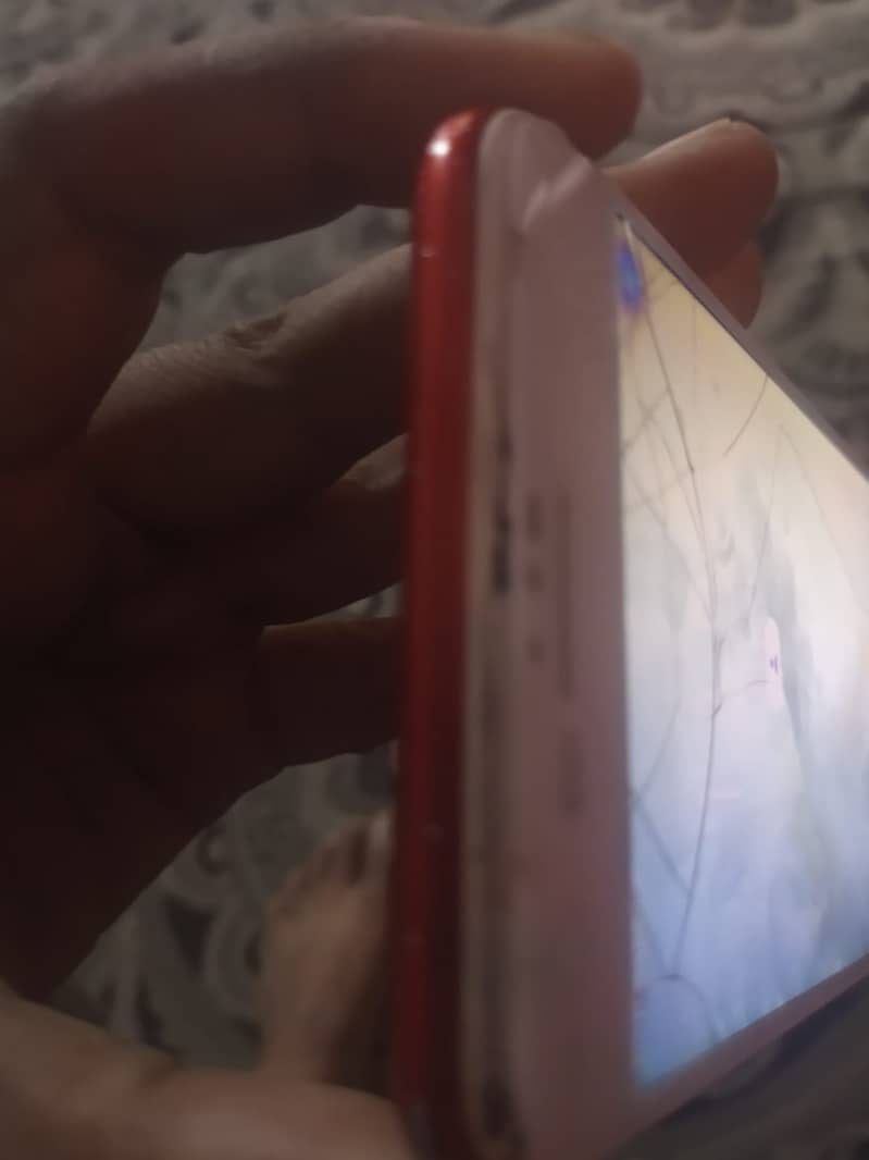 Apple iPhone 7 Plus 3
