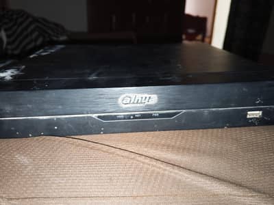 Dahua DH-XVR5104HS-I3 4 Channel XVR DVR + 500GB Seagate HDD