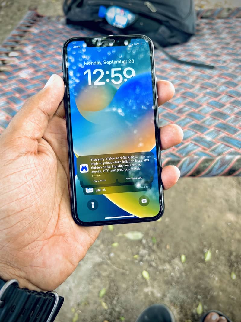 Apple iPhone X 1