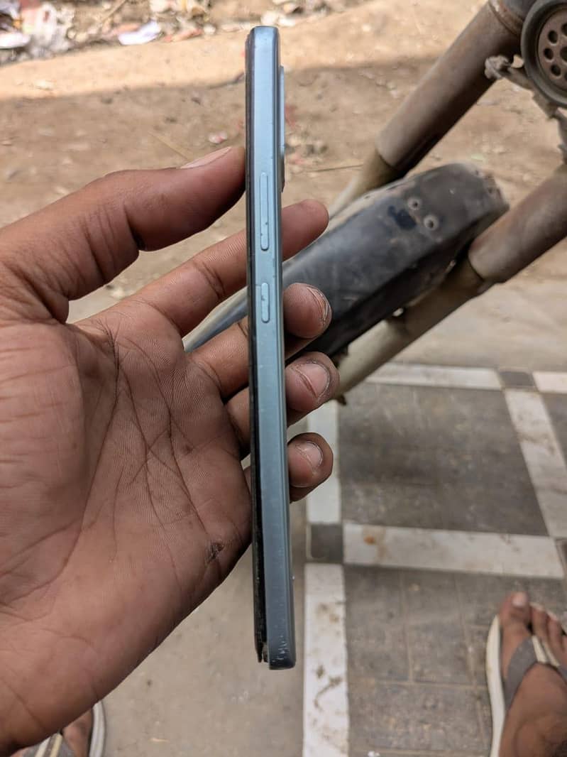 Nokia C31 1