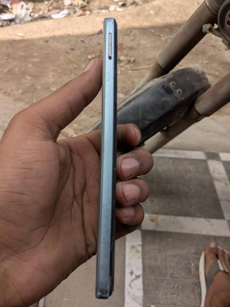 Nokia C31 4