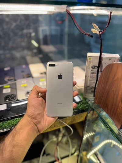 Apple iPhone 7 Plus