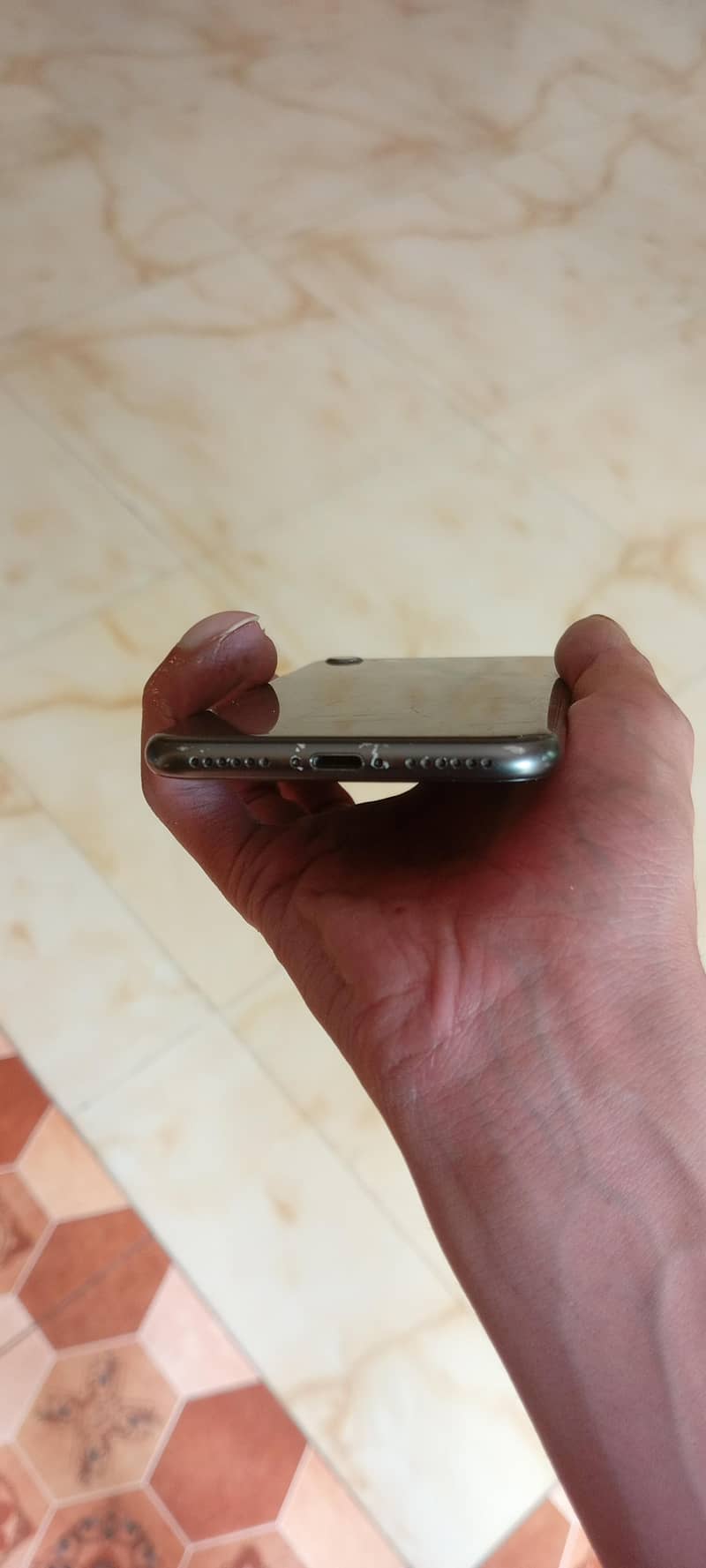 Apple iPhone 8 2