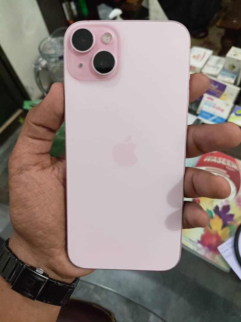 Apple iPhone 15 plus 1