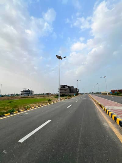 Ideal Location 1 Kanal Plot for Sale in D Block, LDA City Lahore