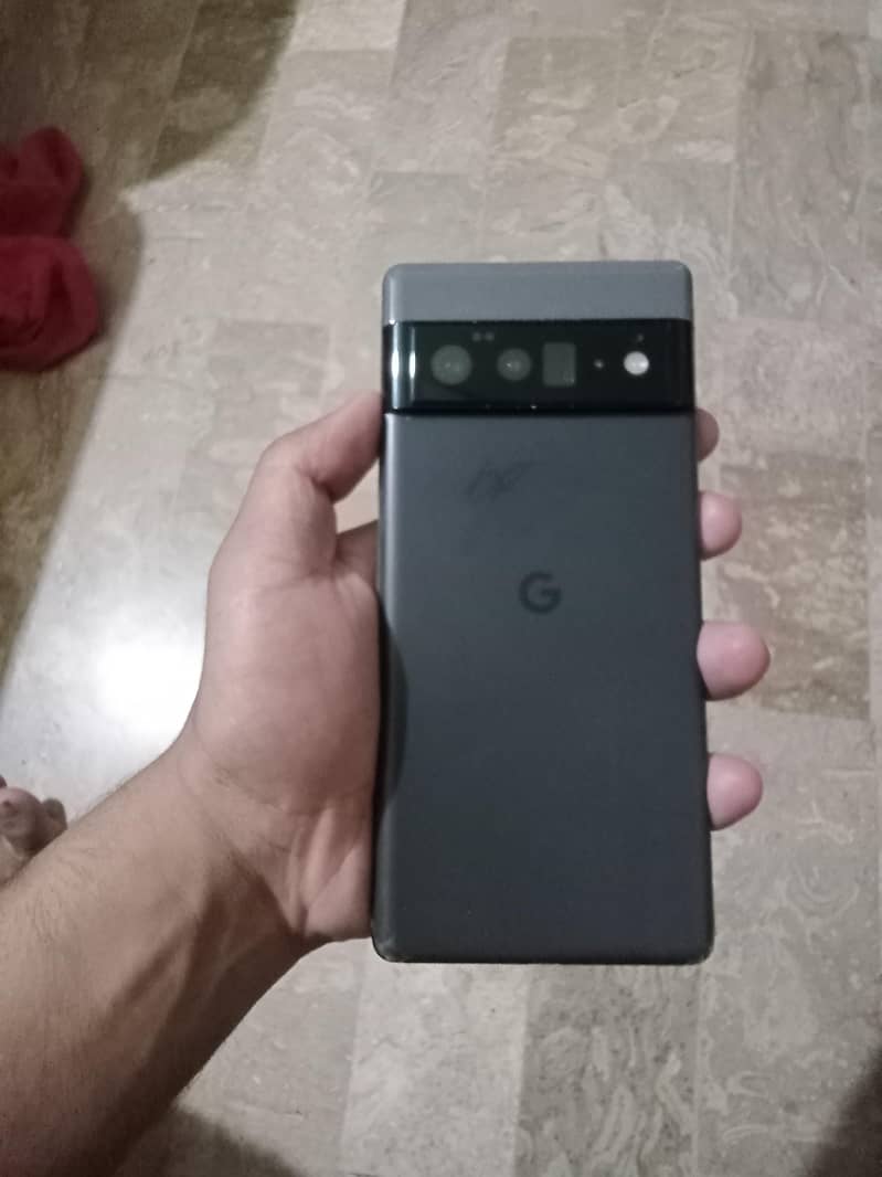 Google Pixel 6 Pro 2