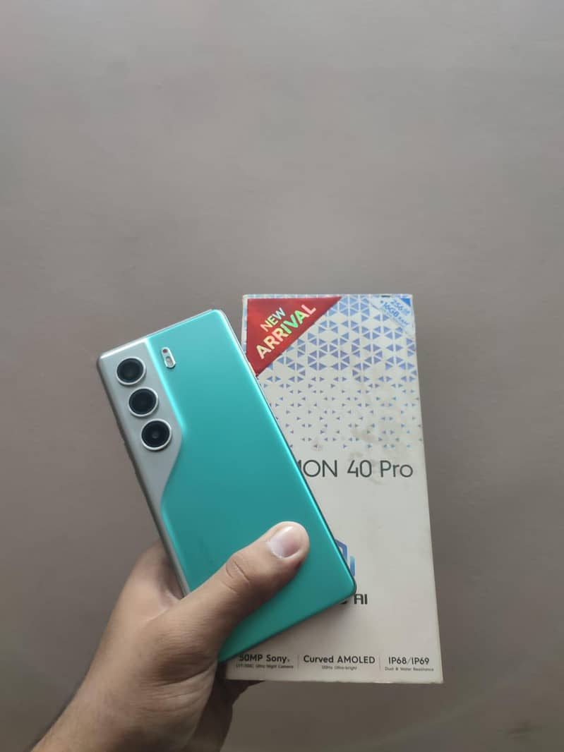 Tecno CAMON 40 Pro 0