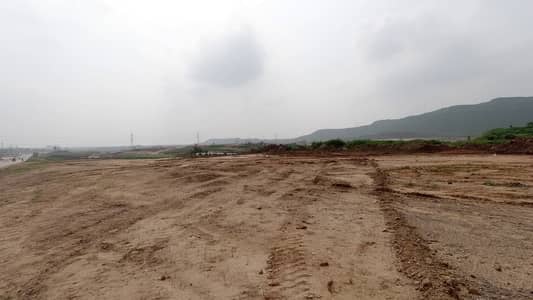 10 Marla Plot In Park View City