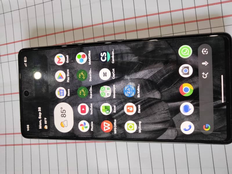 Google Pixel 7 4