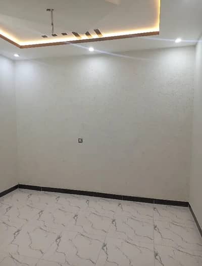 Saperate gate lower ground floor for rent in dhoke bnaras near range road