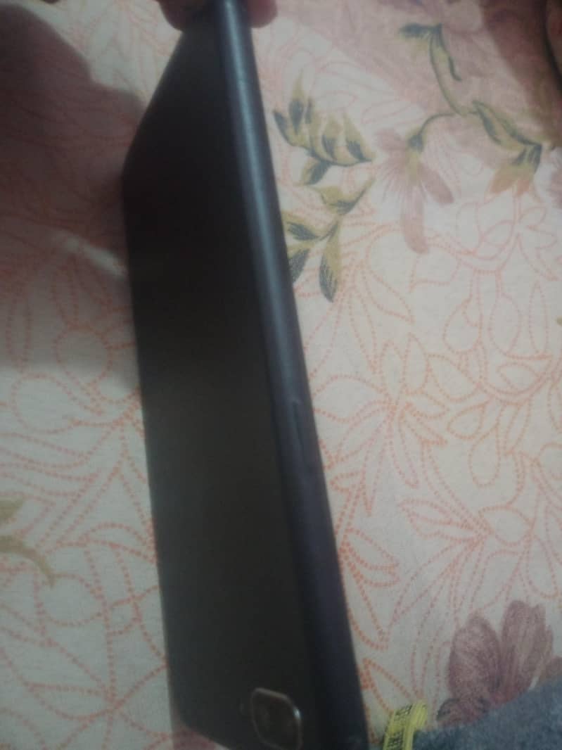 OPPO A3s 2