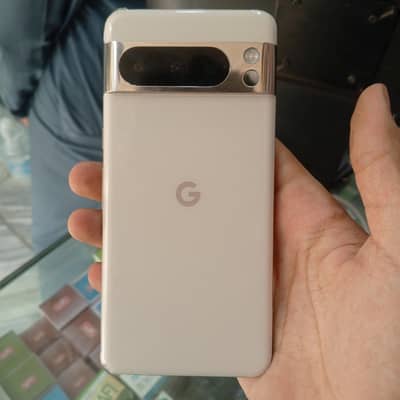 Google Pixel 8 Pro