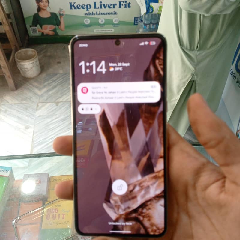 Google Pixel 8 Pro 5
