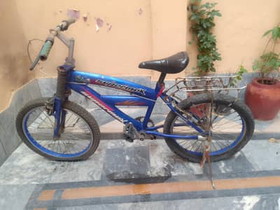 supermax cycle | for boys | blue colour | used