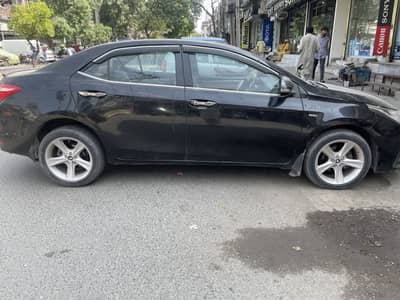 Toyota Corolla GLI 2014