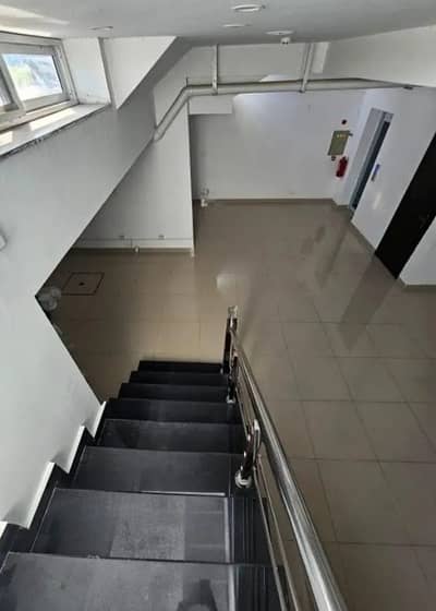 4 MARLA BASEMNET FOR RENT IN DHA PHASE 4 ON TOP LOCATION