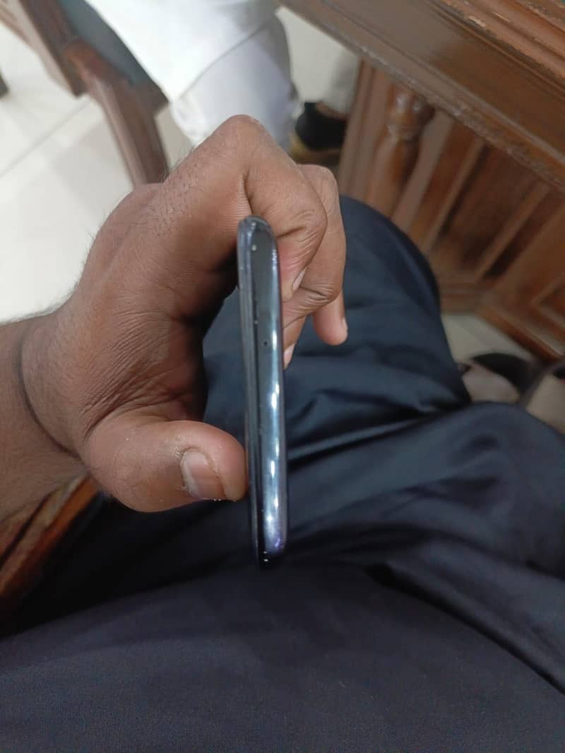 One Plus 6T 3
