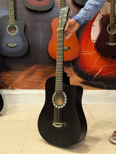 Guitars /Acoustic Guitar /student /Truss Rod /Shine / black mate