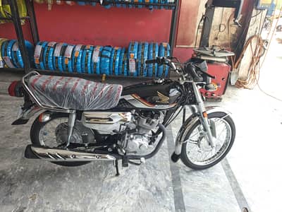 HONDA CG 125 SELF START — 2026 MODEL