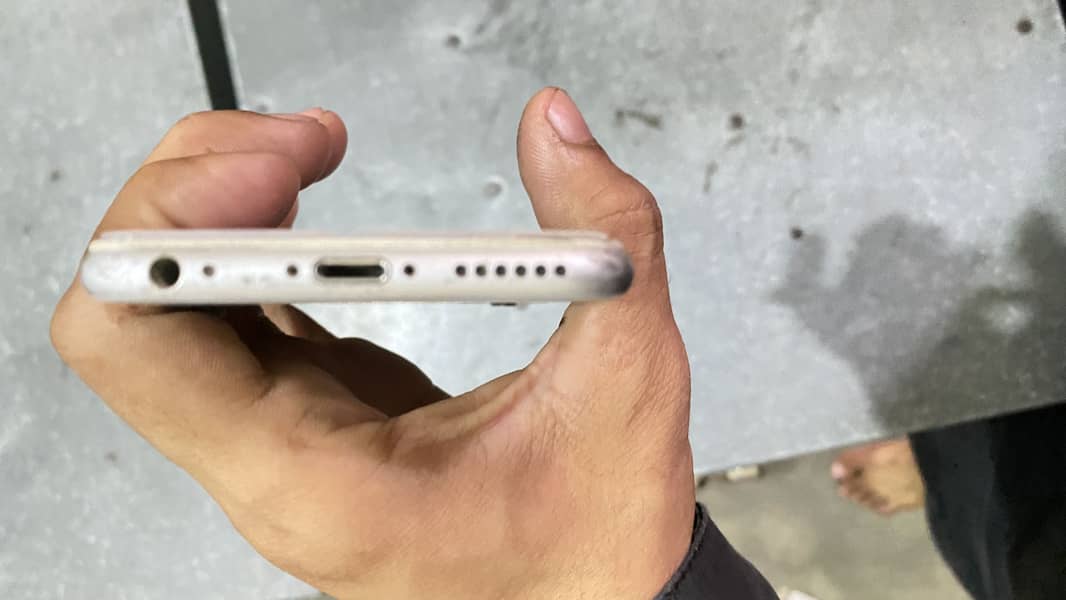 Apple iPhone 6 3