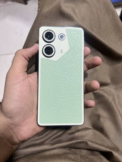 Tecno CAMON 20