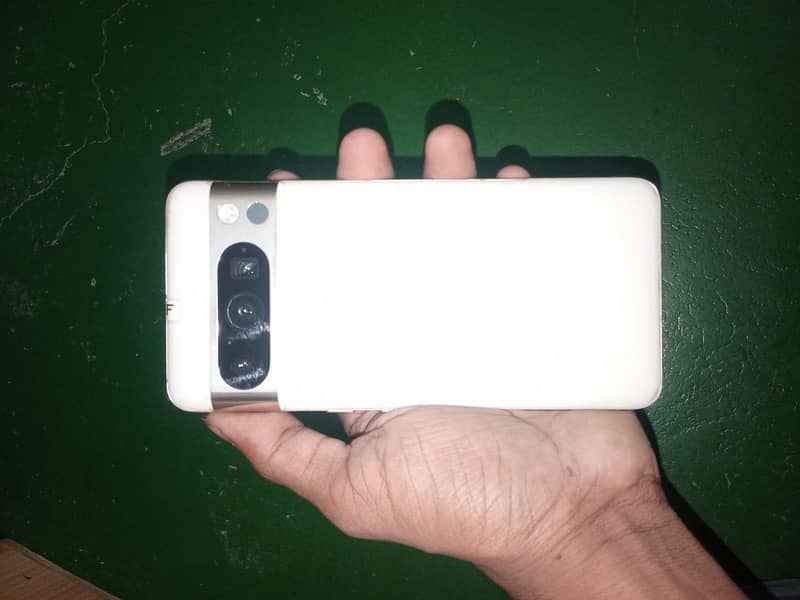 GOOGLE PIXEL 8 PRO 0