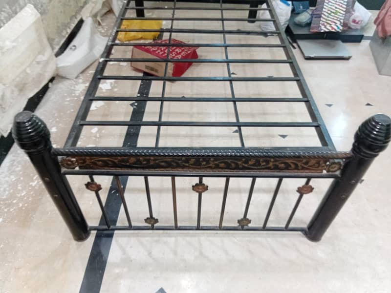 single beds 1