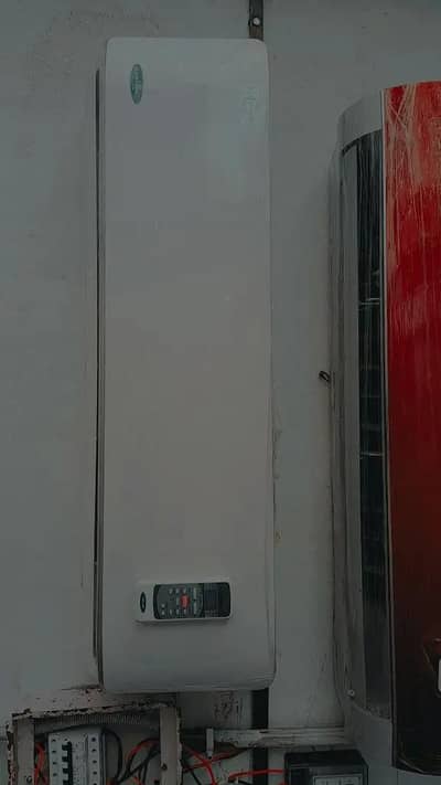 Dawlance 1.5 Ton Split AC Urgent Sale