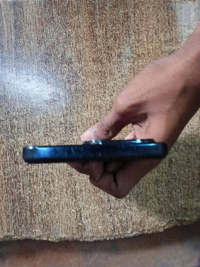 Vivo Y28