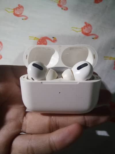 Apple AirPods (2nd Gen)