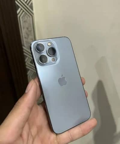 Apple iPhone 13 Pro J v