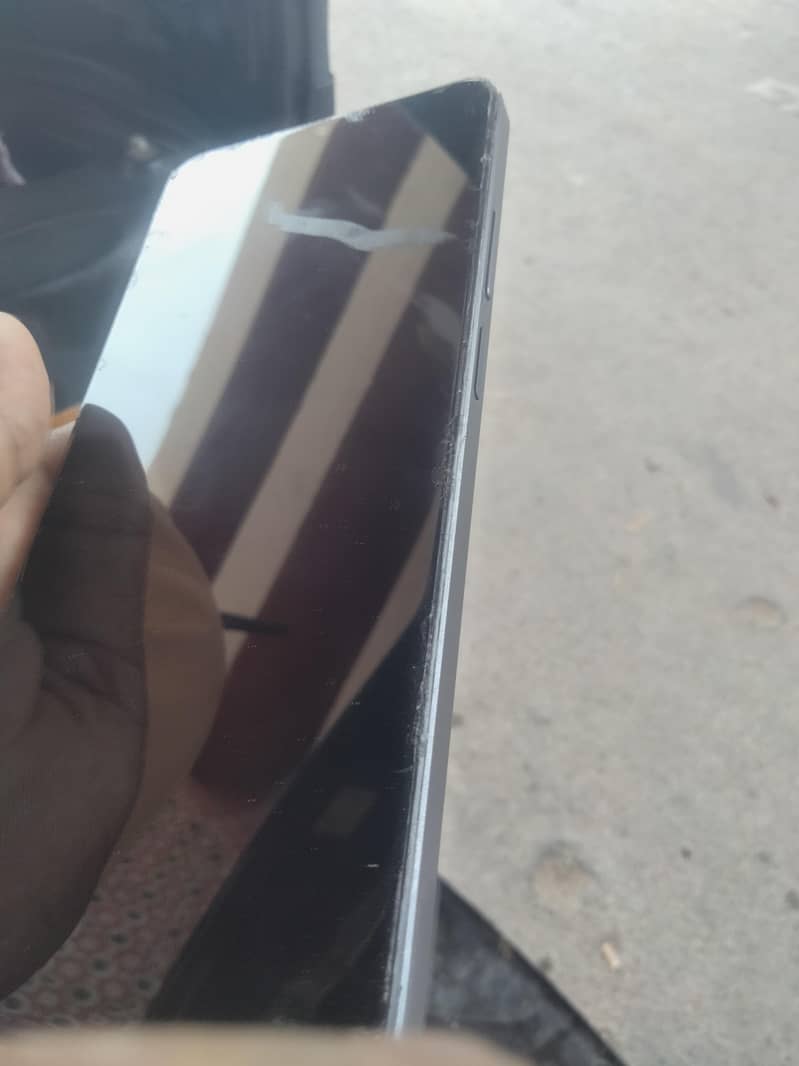 Realme Note 50 4