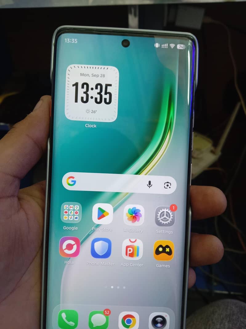 Tecno CAMON 40 Pro 2