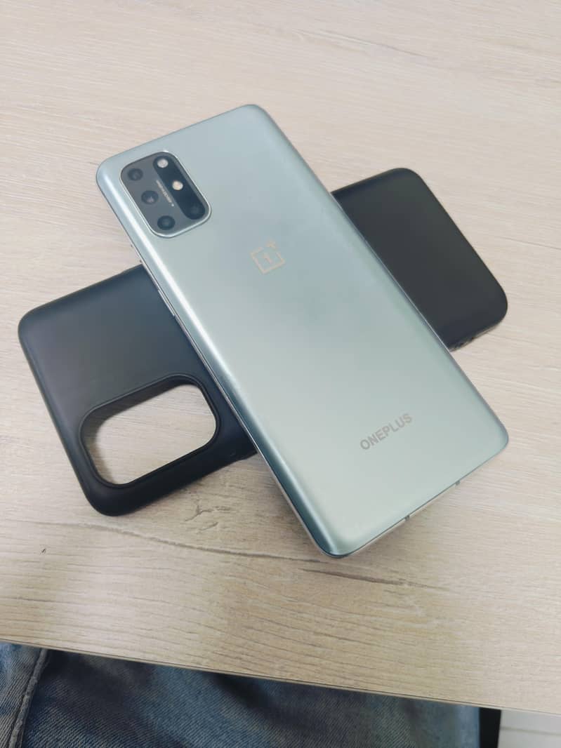 One Plus 8T 0