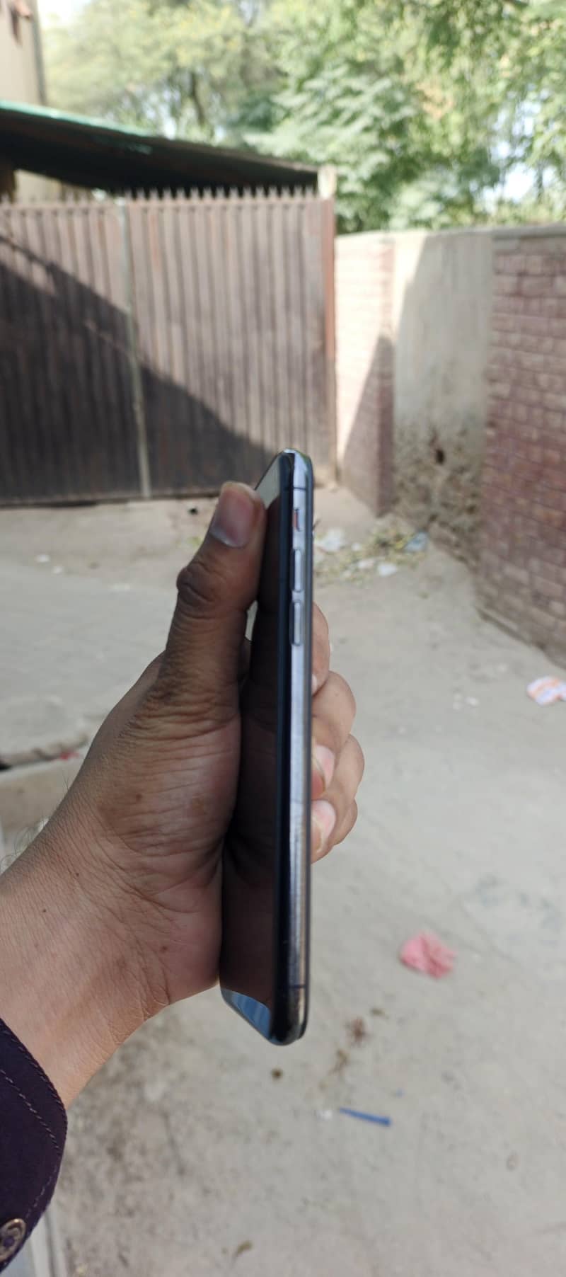 Apple iPhone X 3