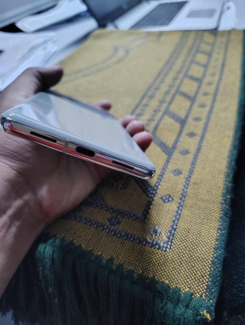 Google Pixel 7 Pro 2